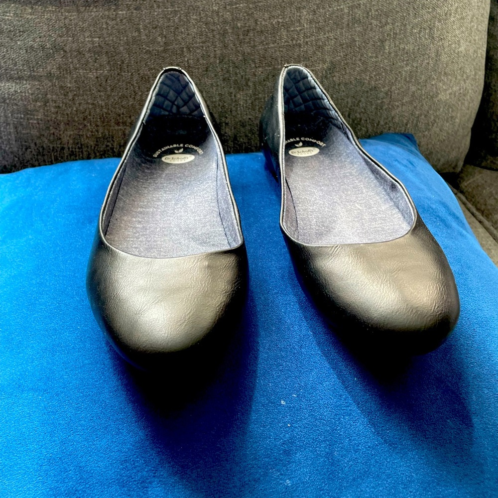 Dr Scholl’s Black Flats